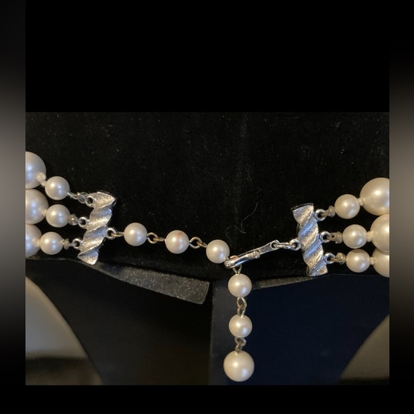 Vintage Lot of 3 Japan Faux Pearl Multi-Strand Necklaces &Earrings Stamped Japan - Picture 8 of 15